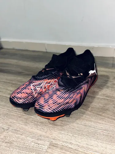 Chuteira Puma Future FG (campo) EM PERFEITO ESTADO!!