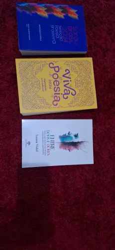 Livro literatura e poesia brasileira