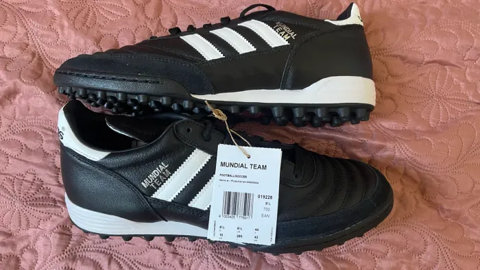 Adidas Copa Mundial Society