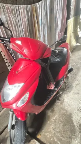 Burgman 20013 vendo essa moto 