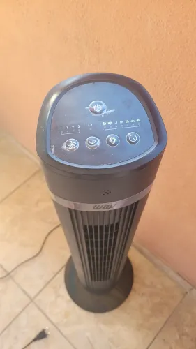Ventilador de torre wap pouco usado