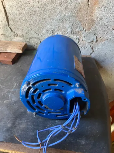 Motor trifásico - 2 CV