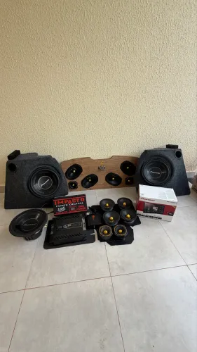 Som automotivo completo 