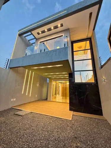 VENDO CASA DURPLEX COM PISCINA ALTO PADRÃO