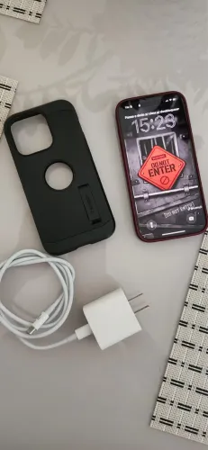 iPhone 15 pro 256 zerado
