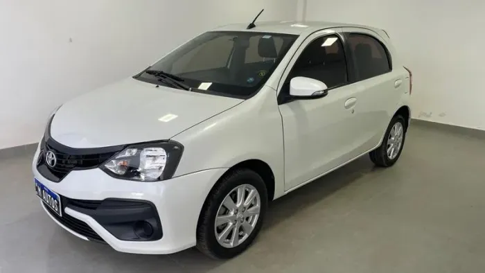 Toyota Etios 1.3 Flex 16V 5P Mec. 2020
