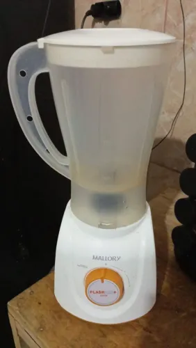 Liquidificador branco