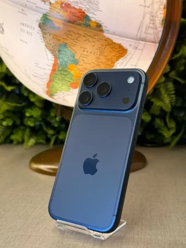 iPhone 17 Pro 256GB - 100% de Bateria - Garantia Apple até Fevereiro/2027 - Até 18x
