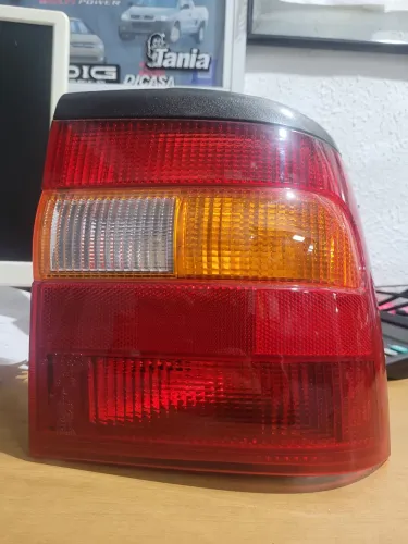Lanterna traseira vectra A 93/96