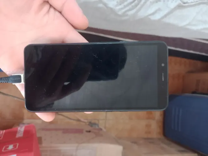 Celular LG K8+ 