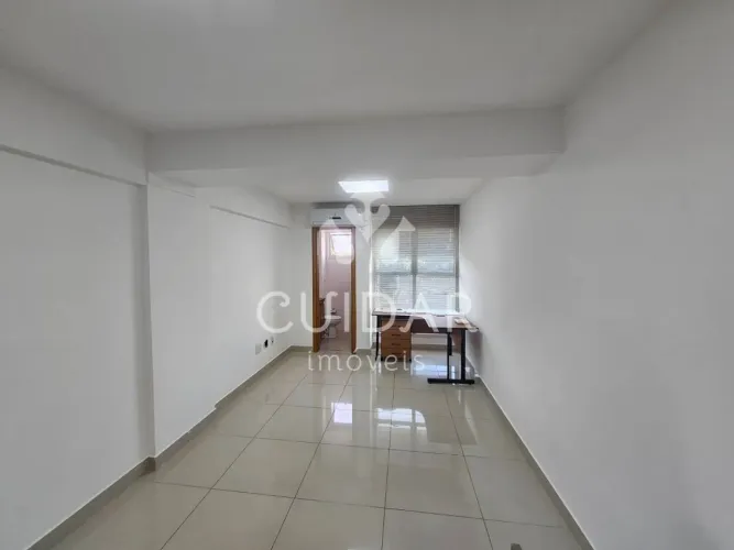 Sala Comercial para Alugar no Bairro Castelo