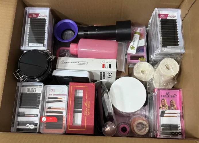 Materiais para extensão de cílios 