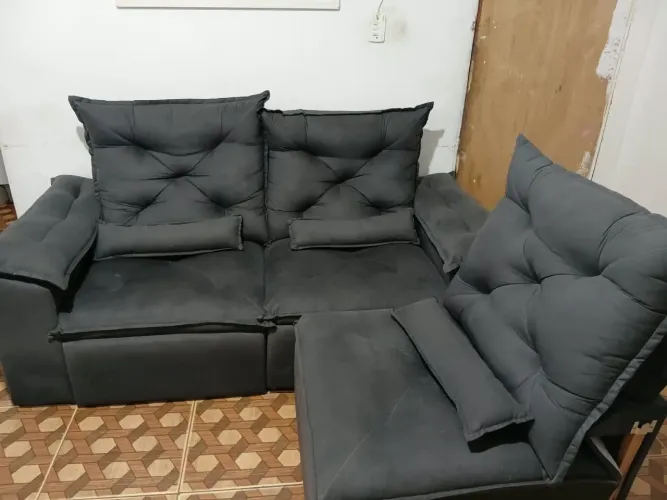 Sofá Retrátil e Reclinável Cinza - Confortável e Espaçoso