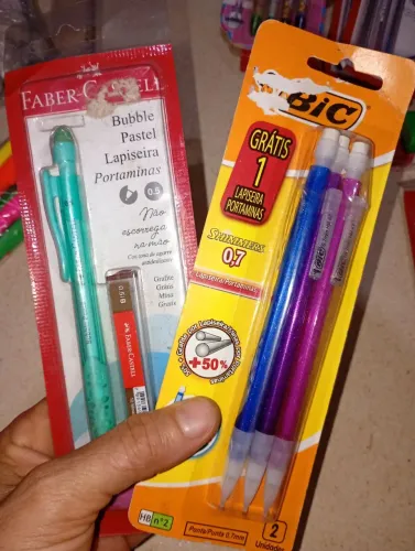 Kit de Lapiseiras Faber Castell e Bic