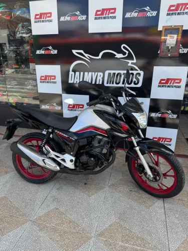 Titan 160 Vendo troco aceito cartão financiamento