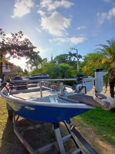 VENDE-SE BARCO COMPLETO SEA BASS 500 OCEANIA