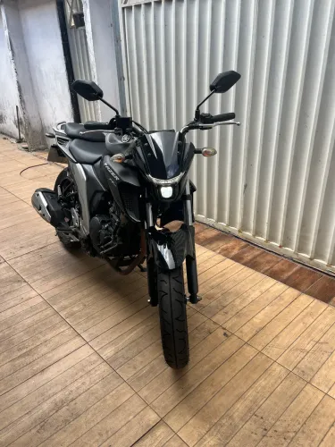 YAMAHA FZ25 2023