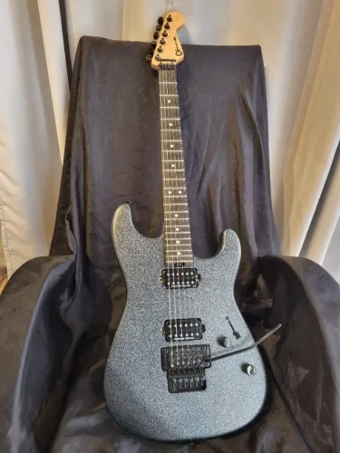 Guitarra Charvel Pro-mod San Dimas Style 1 Hh Floyd Rose