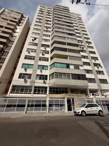 Apartamento amplo a venda no Amintas Garcez -181m² Oportunidade
