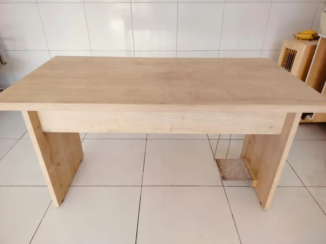 Vende-se birô de escritório novo