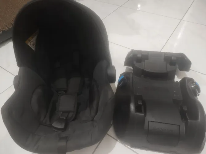 Bebe conforto Galzerano - 0 a 13kg - com Base