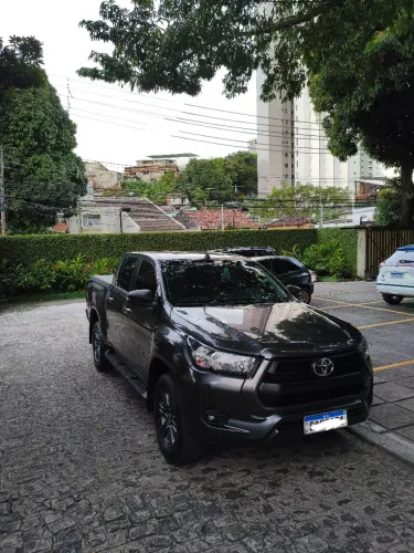 Toyota Hilux CD SR 4X4 2.8 TDI Diesel Aut. 2024