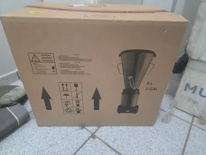 VENDO - LIQUIDIFICADOR SKYMSEN LS08 - NOVO NA CAIXA