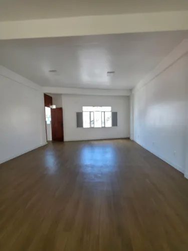 Sala comercial - 110 m2 - alugo rua do comercio - Parque Dez