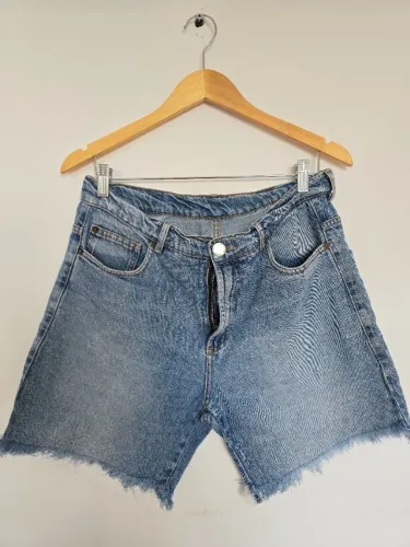 Bermuda jeans tamanho 38 C&A