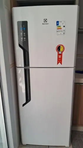Geladeira Electrolux Frost Free 