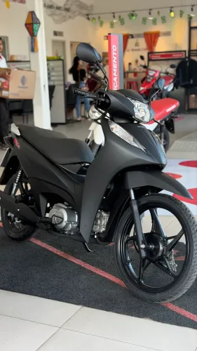 LINHA 2027 HONDA BIZ 125 ES  EMPLACADA 10X SEM JUROS 3 ANOS GARANTIA LEIA ANÚNCIO