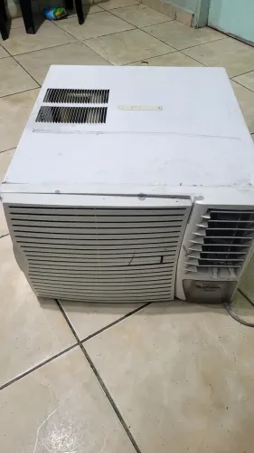 Ar condicionado 12.500 bts