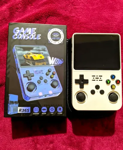 Game Portátil R36S com cartão de memória Kingston original