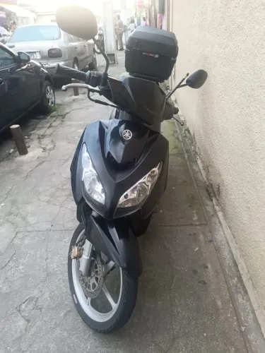 Vende-se moto neo Yamaha