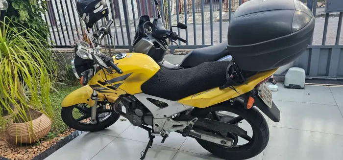 Moto Twister 2008  2°dono 