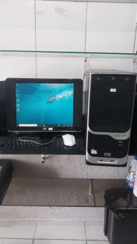 Computador pentium dual core 4 gigas completo