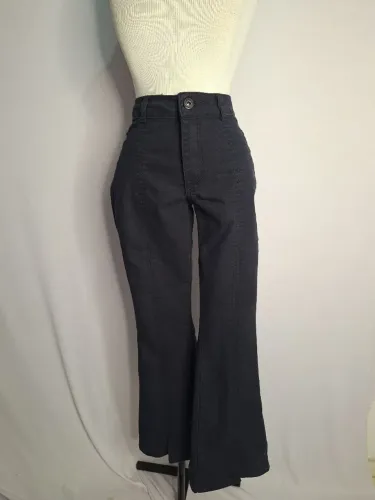 Calça flare