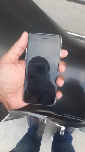 IPhone SE 2022 .3 geração.