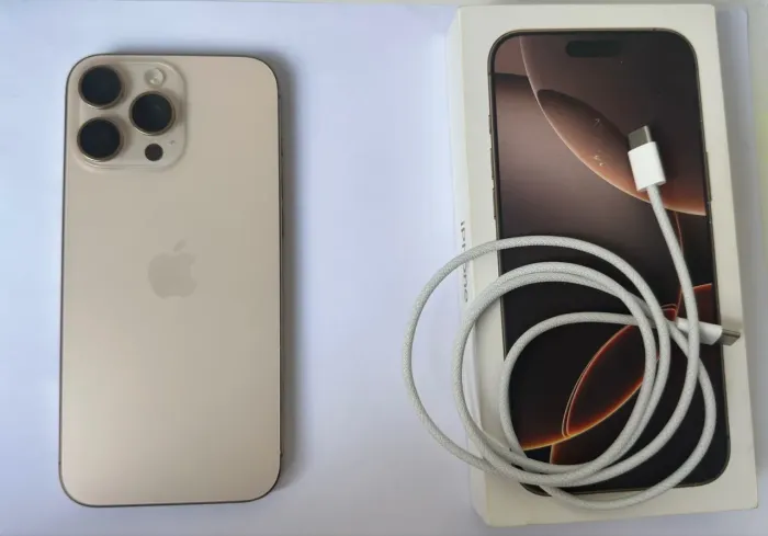 VENDE-SE IPHONE 16 PRO MAX