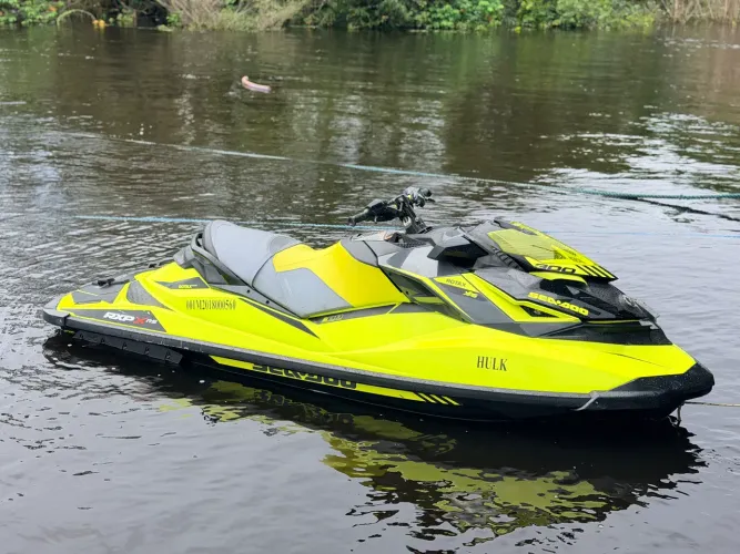 Jet ski Rxp300 2018 zerado , aceito outro jet ou carro mais volta 