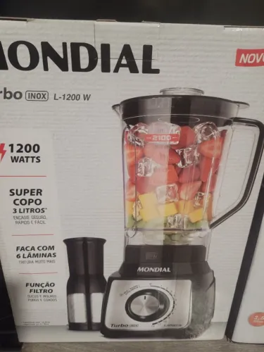 Liquidificador turbo na caixa 