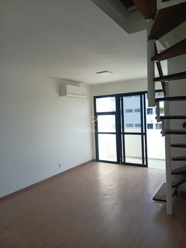 Apartamento Dúplex 2 suítes Barra Bali