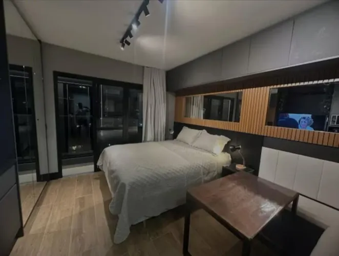 Studio de Luxo em Moema: 1 quarto, 1 suíte, 1 banheiro e 35m² de área na melhor localizaçã