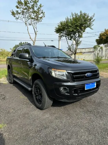 Ford Ranger XLS 2.5 16V 4X2 CD Flex 2013