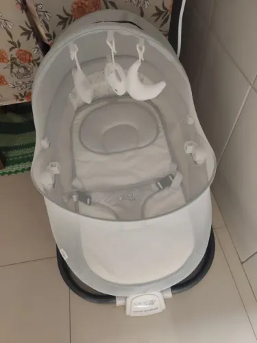 Cadeirinha de balanço