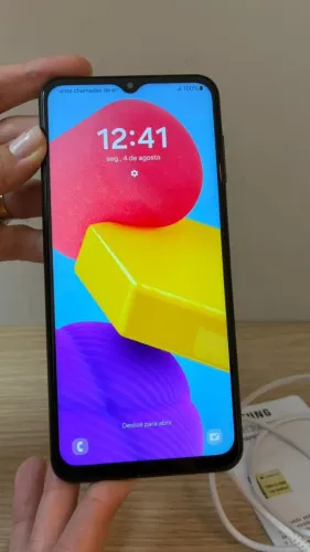 Telefone celular Samsung Galaxy M13 Verde 128GB