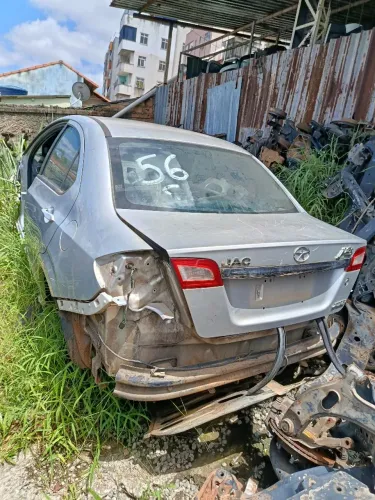 Jac sucata retirada peças 