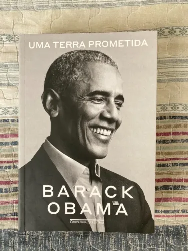 Livro Uma Terra Prometida - Barack Obama