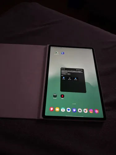 Samsung tablete s10fe +