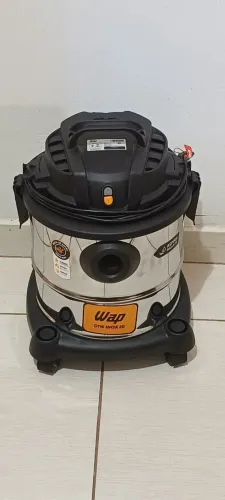 Aspirador de Pó e Água Wap GTW Inox 20l 1600w 60hz 220v com Filtro Lavável